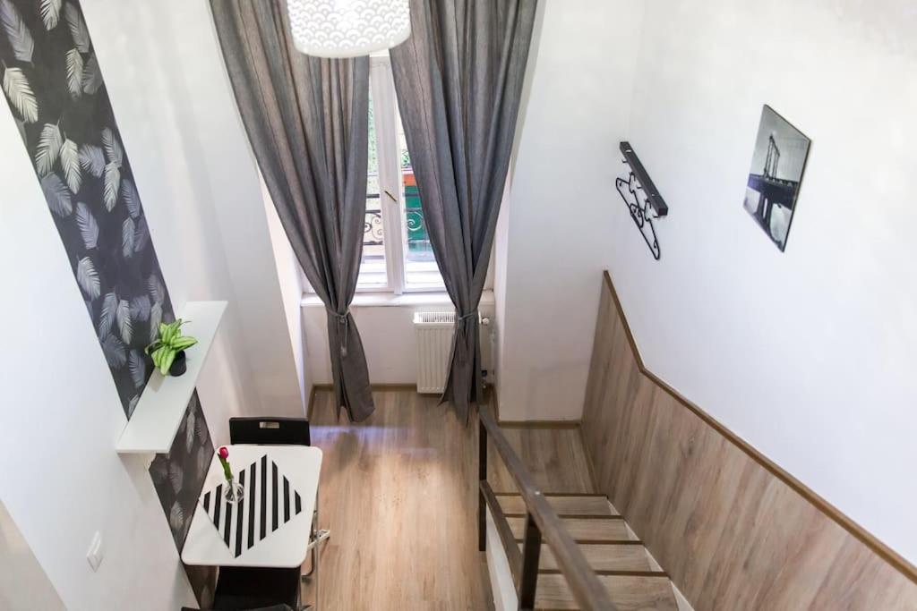 Central Budget Lofts Apartment Будапеща Екстериор снимка
