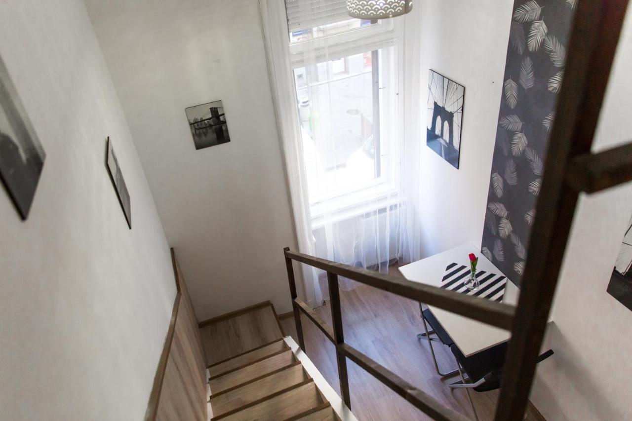 Central Budget Lofts Apartment Будапеща Екстериор снимка