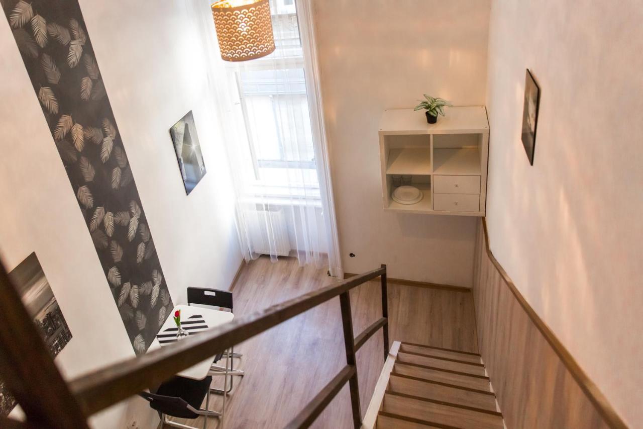 Central Budget Lofts Apartment Будапеща Екстериор снимка