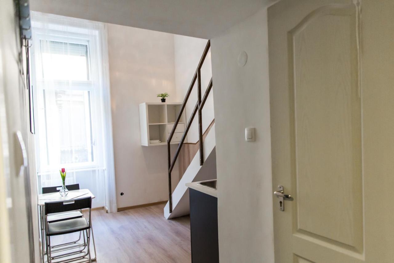 Central Budget Lofts Apartment Будапеща Екстериор снимка